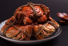 包裝設(shè)計不僅為產(chǎn)品提供保護(hù)，更為產(chǎn)品賦予獨(dú)特的個性和吸引力