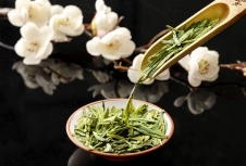 品牌VI設(shè)計(jì)將發(fā)揮重要作用，為企業(yè)在激烈的市場(chǎng)競(jìng)爭(zhēng)中贏得更多的優(yōu)勢(shì)和機(jī)會(huì)